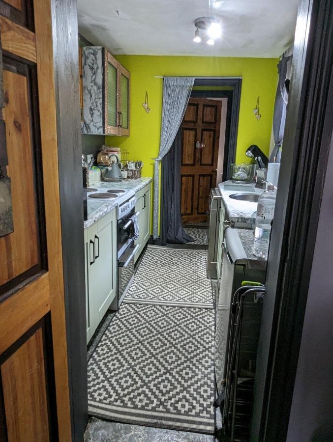 Quaint & Quirky House Colchester Town Centre المظهر الخارجي الصورة