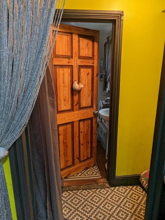 Quaint & Quirky House Colchester Town Centre المظهر الخارجي الصورة