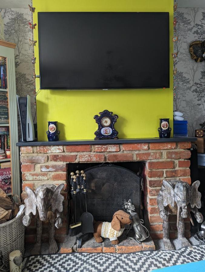 Quaint & Quirky House Colchester Town Centre المظهر الخارجي الصورة